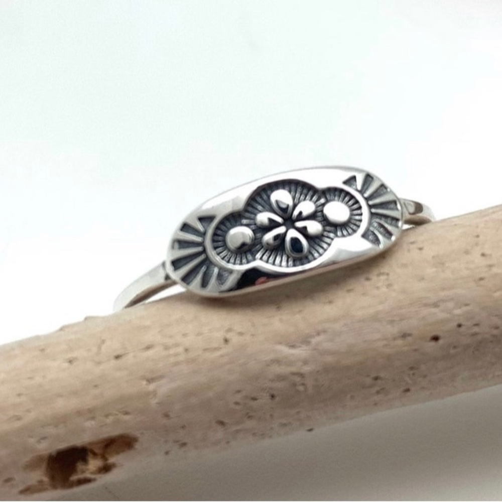Flower Mandala Signet Silver Ring 925 Size 8.75